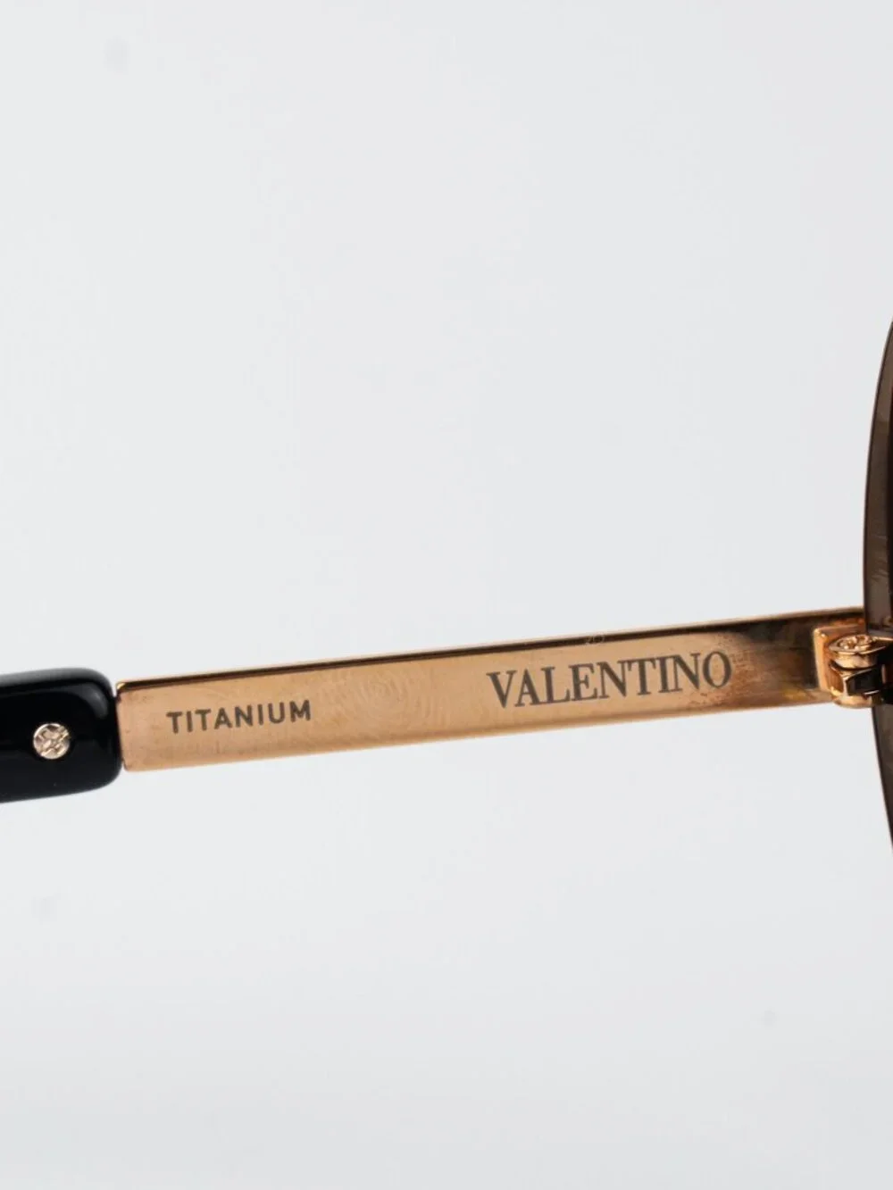 Valentino Women Sunglasses Titanium Gold Grey Mask V-ROMASK VLS-120A 146